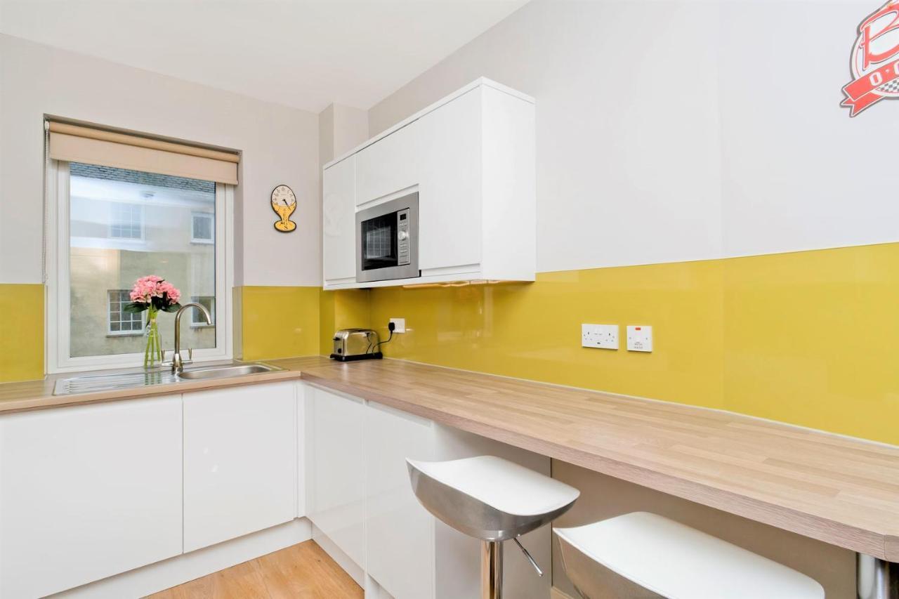 Charming Old Town 2 Bed Apt, 2Mins From Royal Mile Εδιμβούργο Εξωτερικό φωτογραφία