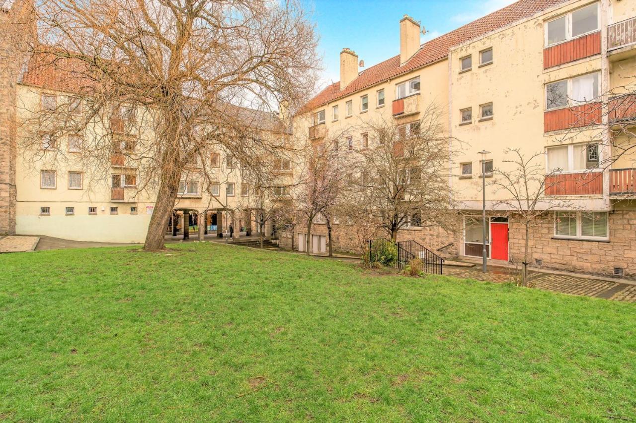 Charming Old Town 2 Bed Apt, 2Mins From Royal Mile Εδιμβούργο Εξωτερικό φωτογραφία