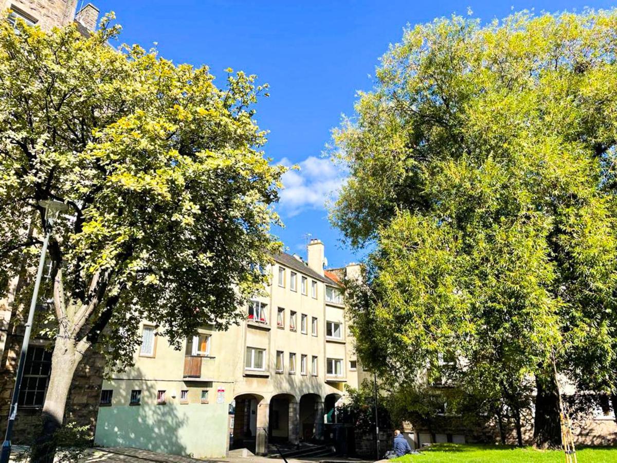 Charming Old Town 2 Bed Apt, 2Mins From Royal Mile Εδιμβούργο Εξωτερικό φωτογραφία